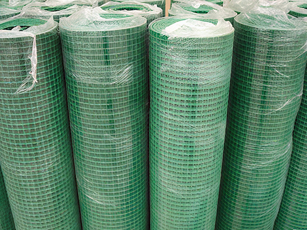Immersion welded mesh