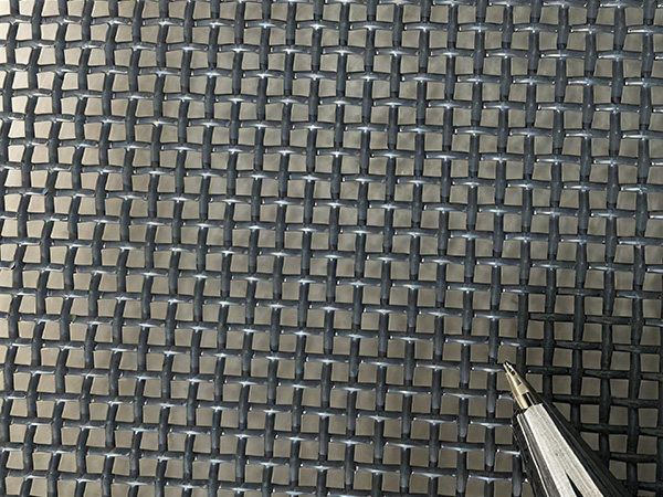 Carbon steel diamond mesh